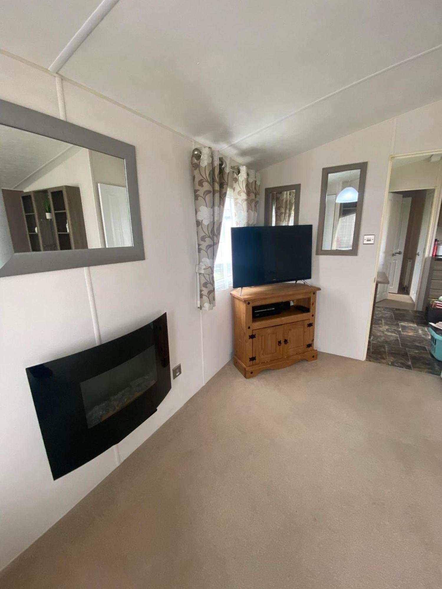 Orchid Meadows Retreat Campsite Ashington (Northumberland)